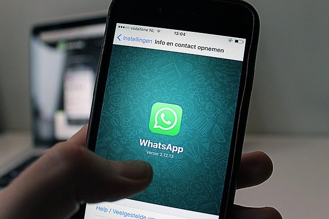 WhatsApp su più dispositivi per gli smart workers