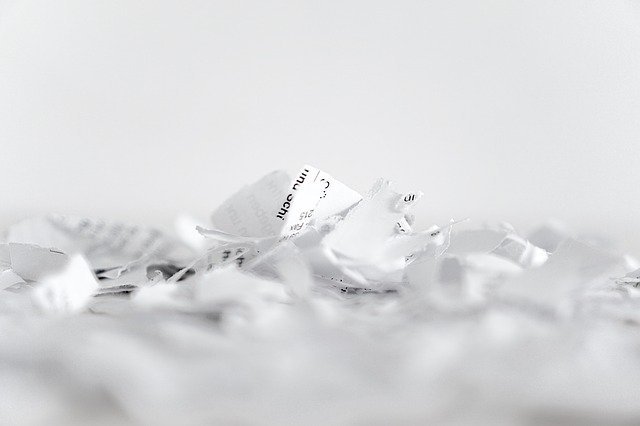 Distruggidocumenti: funzioni, vantaggi e guida all’acquisto