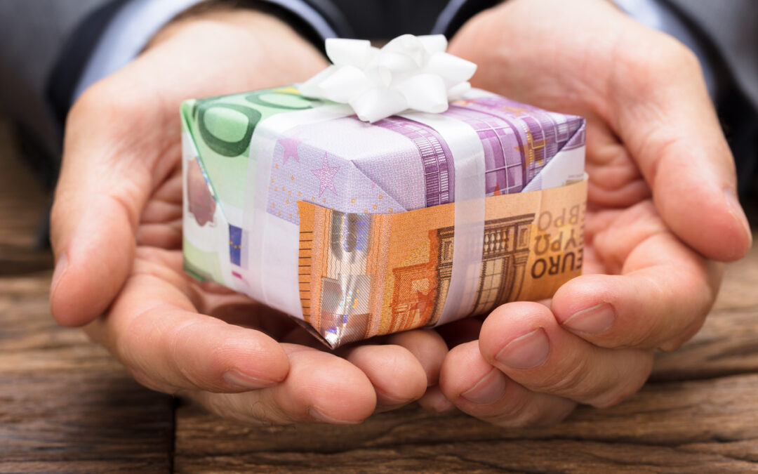 Bonus tredicesima pensionati con il cedolino di dicembre: importo e requisiti