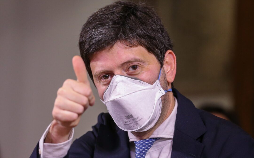 Contagi Covid in calo, tornano in giallo nuove Regioni