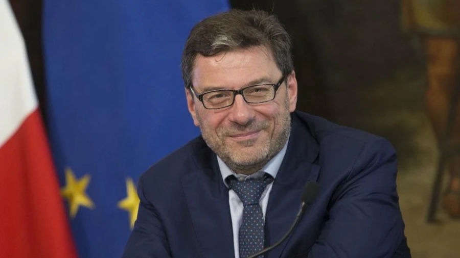 Nuovi incentivi per auto e moto elettriche, ibride e a basse emissioni