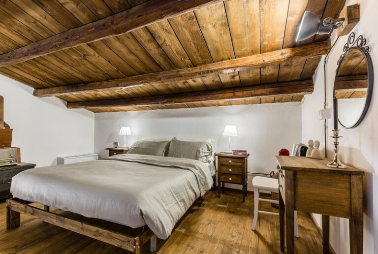 AuthenticSicilianCharm 5 768x516