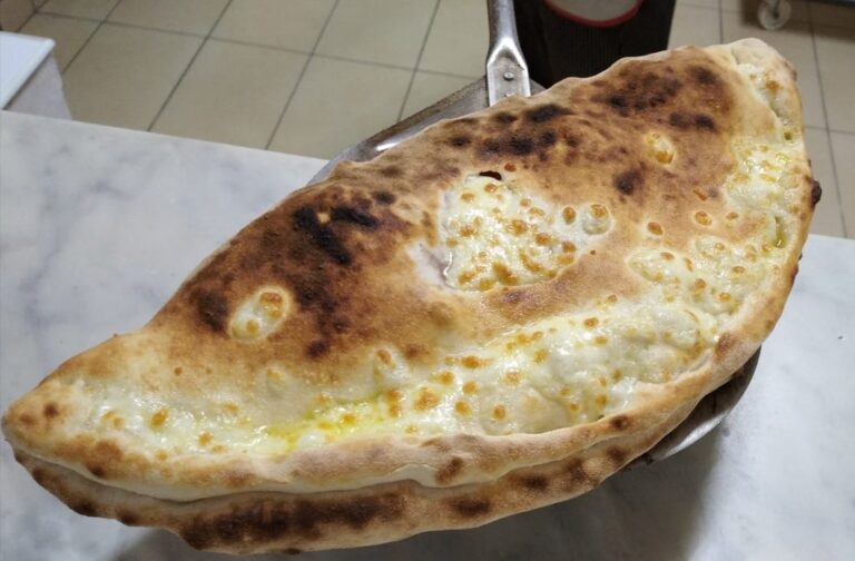 calzone 1 768x504
