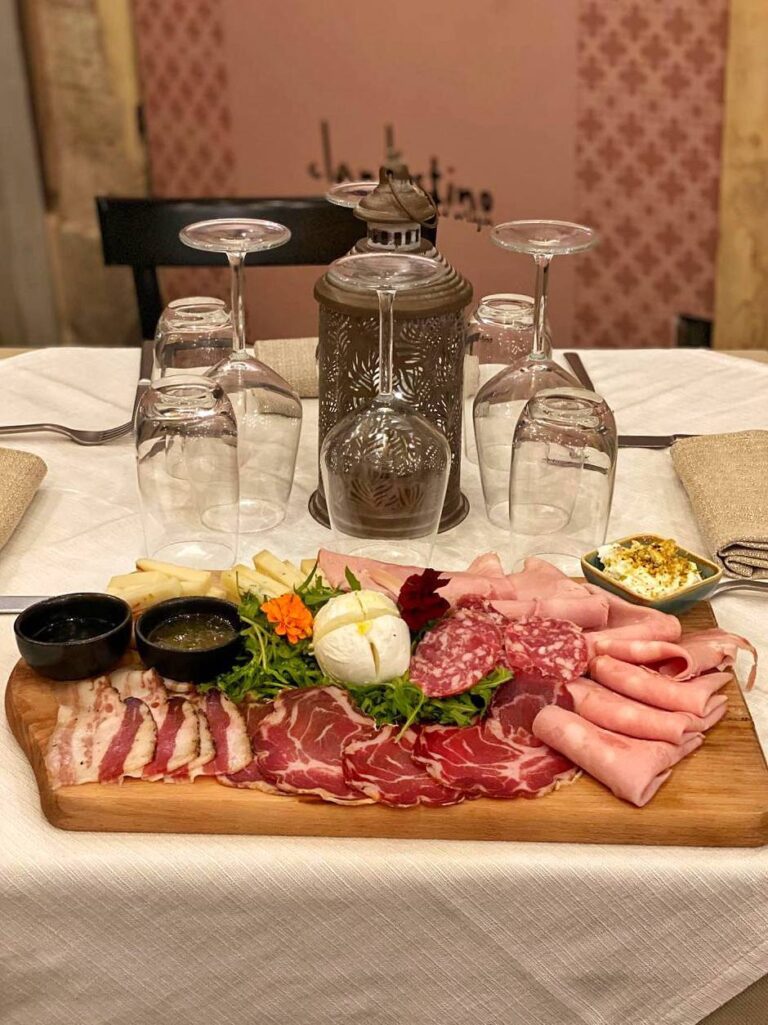 clandestino 14 768x1025