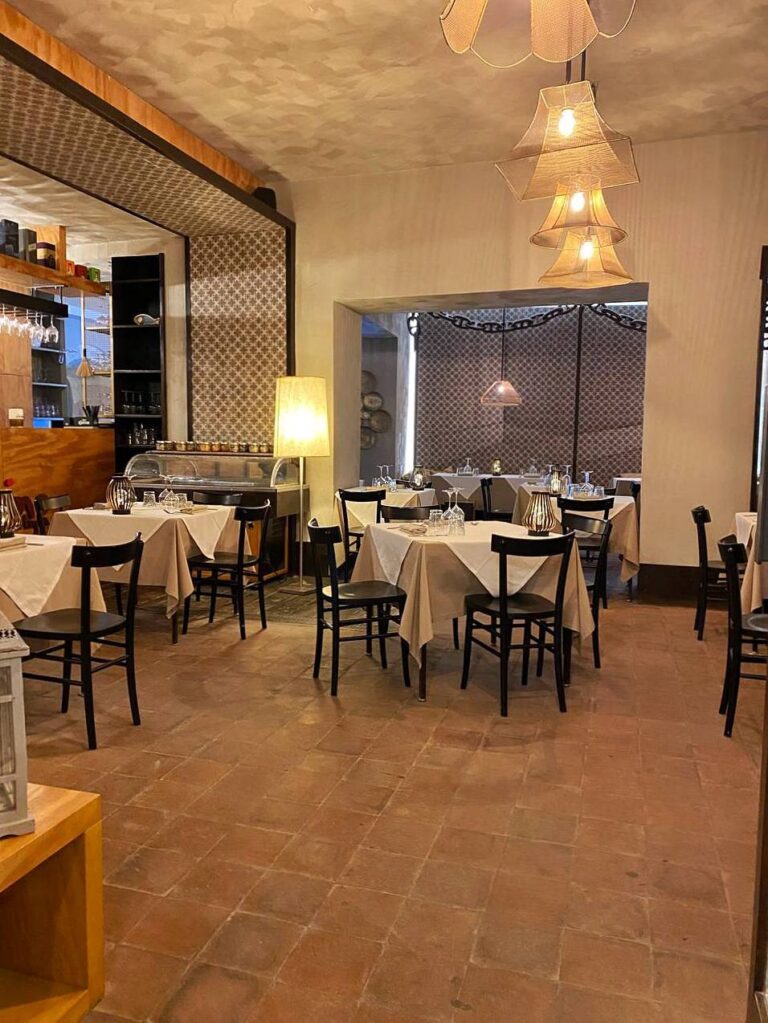 clandestino 7 768x1023