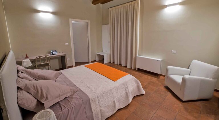 domushyblaea 24 768x422