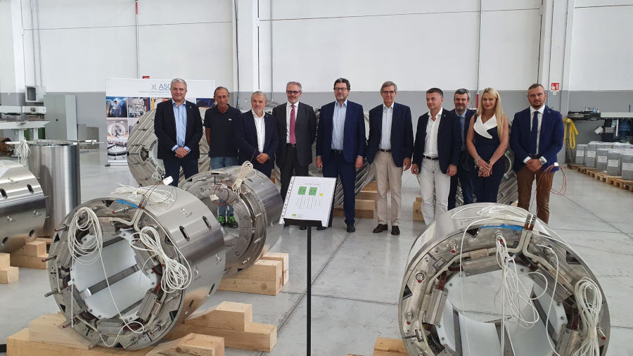 Giorgetti a La Spezia visita la Asg Conductor