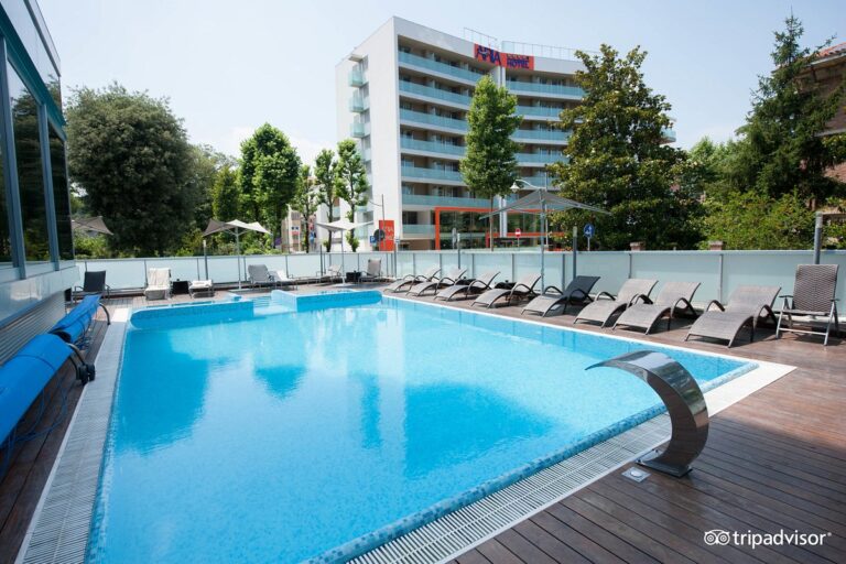 AquaHotel 28 768x512