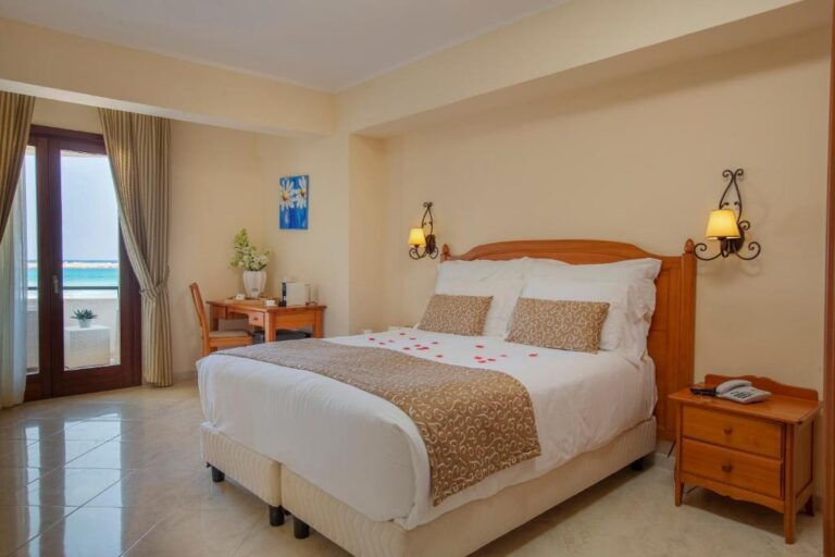 HotelMiraSpiaggia 9 768x512