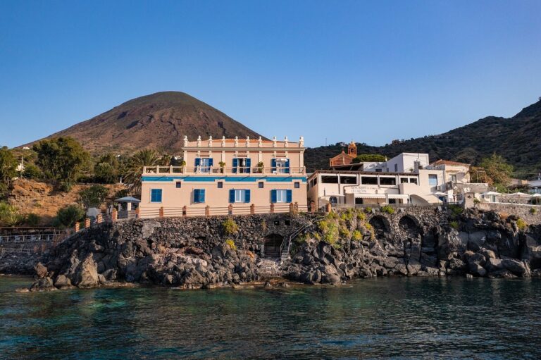 Hotel lariana eolie 8 768x511