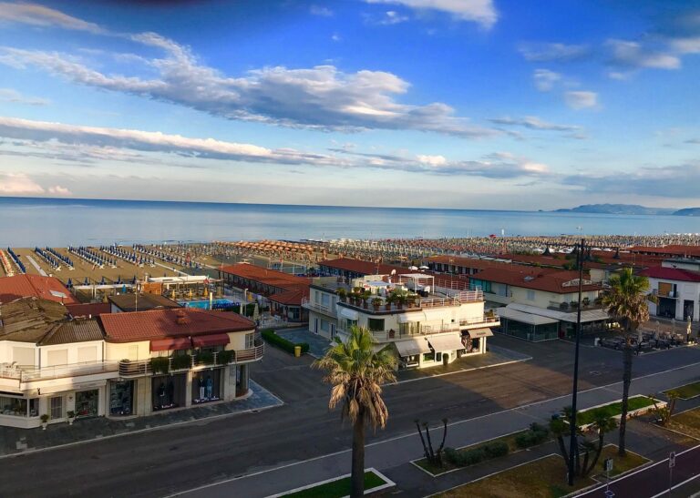 SinaAstor 12 768x547