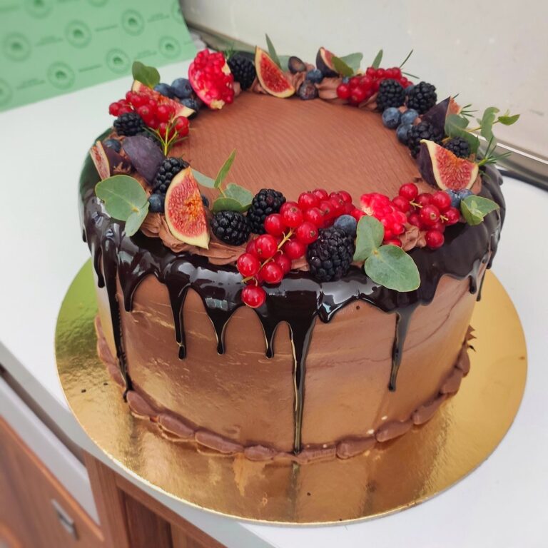 drip cake 1 768x768