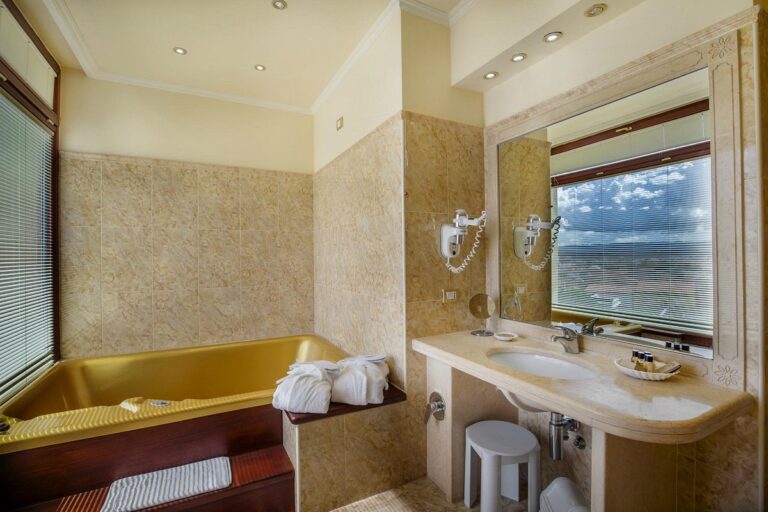 hotelpanoramaolbia 23 768x512