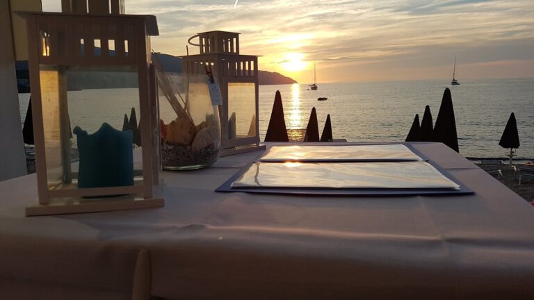 la perla beach 1 768x432