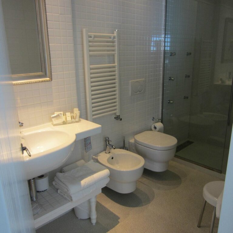 LuxorCattolicaHotelBeach 9 768x768