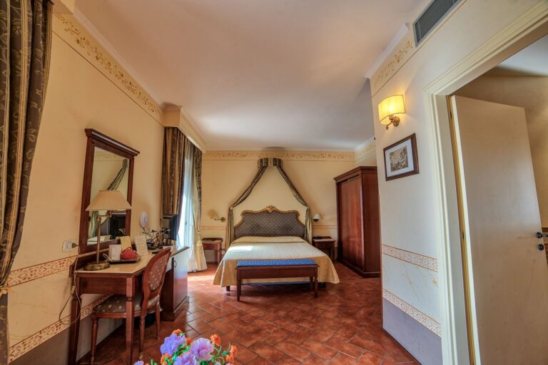 hoteleLoggeDeiMercanti 10 768x512