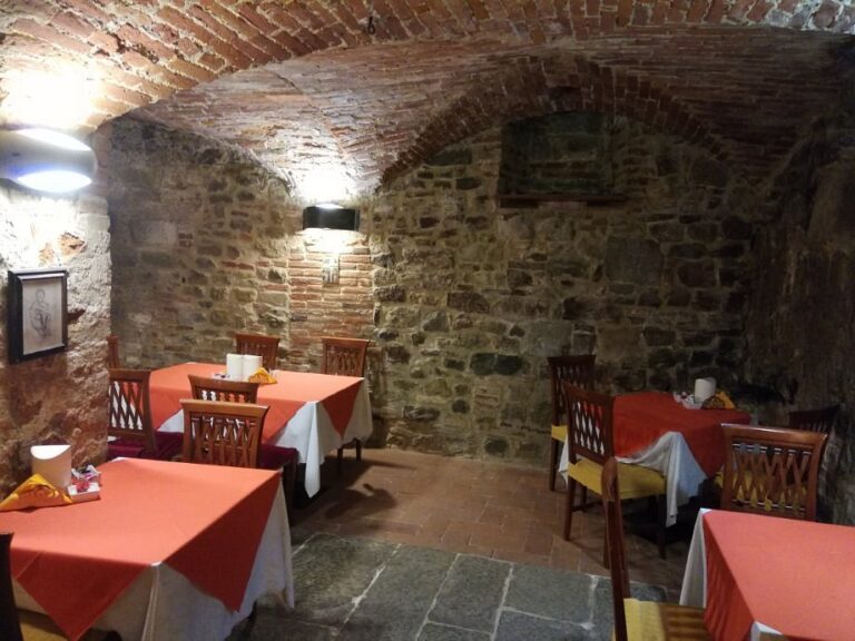 hoteleLoggeDeiMercanti 9 768x576