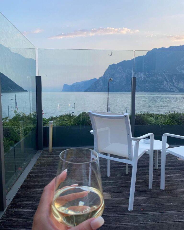 hotellagodigarda 768x960