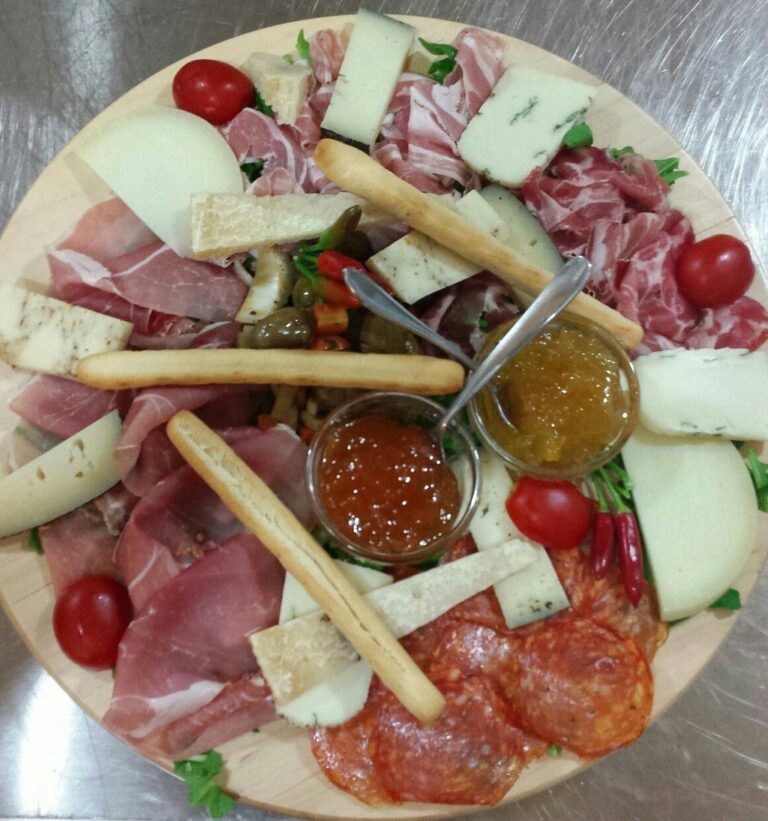 trattoria carnezzeria 2 768x821