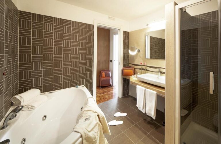 EurekaPalaceHotel 3 768x502