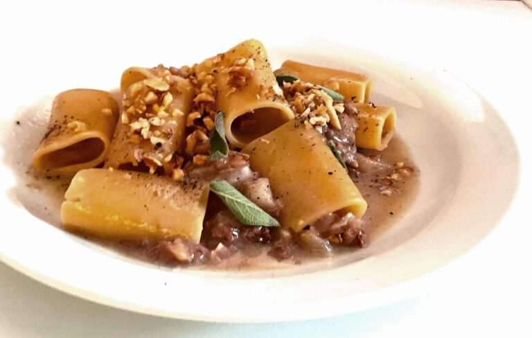 paccheri noci e pera 1 768x488