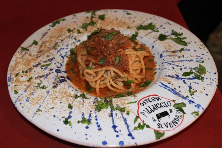 spaghetti alla siracusana 1 768x512