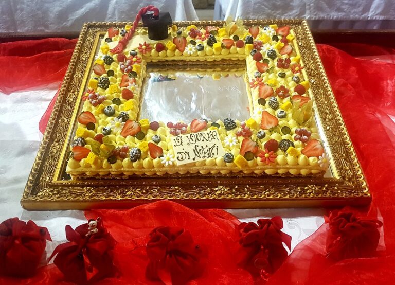 torta in cornice 1 768x554