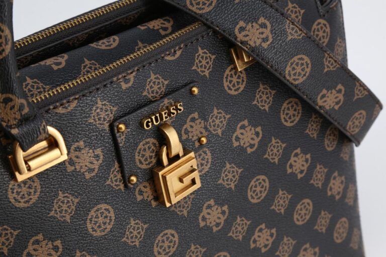 borsa guess 768x512