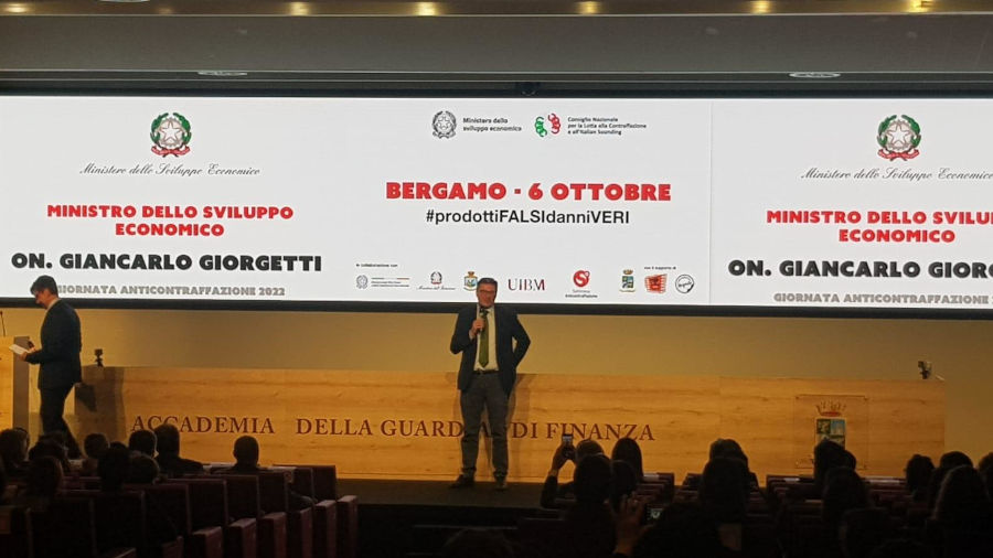 Giorgetti, difendere il made in Italy con la cultura della legalità