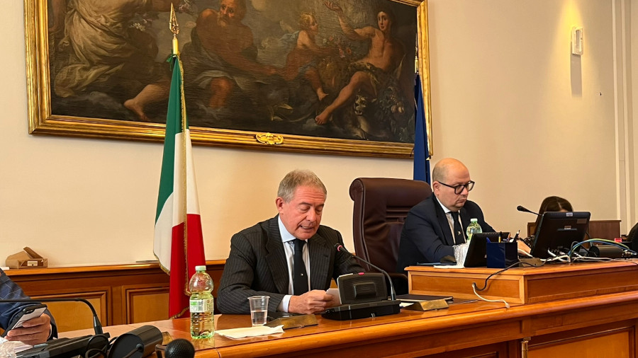 Il ministro Urso in audizione alla Camera